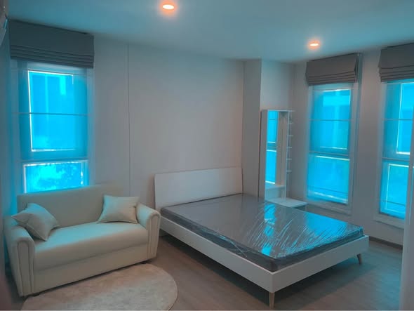 bedroom and room interior of Aspire Ratchayothin