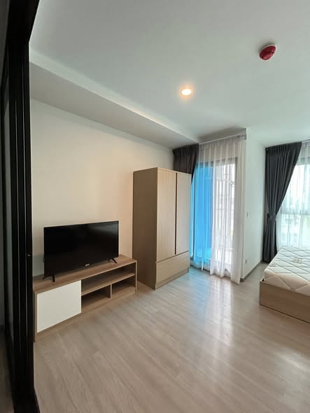 bedroom and room interior of Aspire Ratchayothin