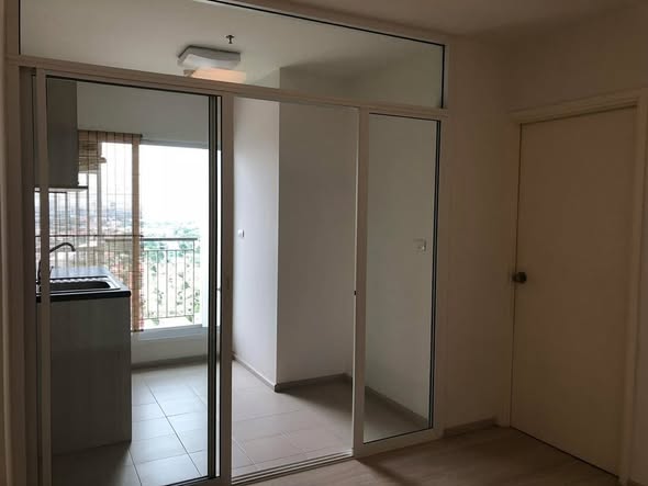 room interior of Aspire Rattanathibet Weston
