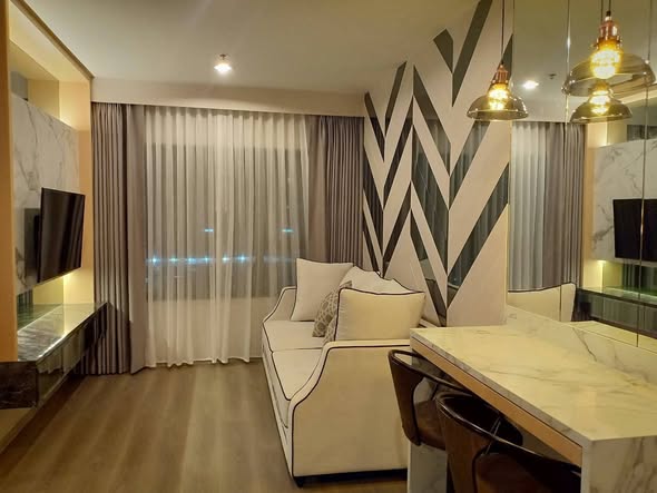 living room of Aspire Sathon-Taksin (Copper Zone)