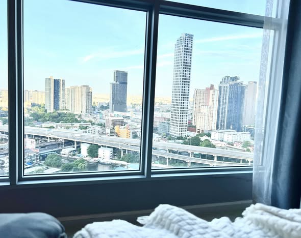 bedroom of Aspire Sukhumvit 48