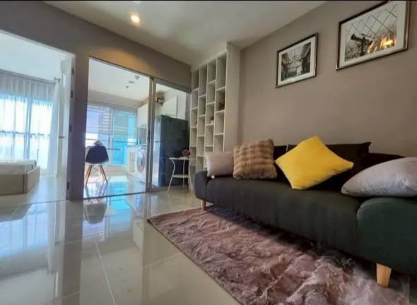 bedroom and living room of Aspire Sukhumvit 48