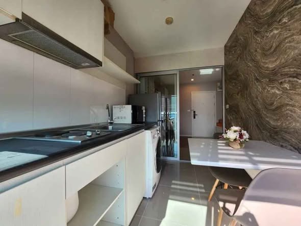 kitchen of Aspire Sukhumvit 48