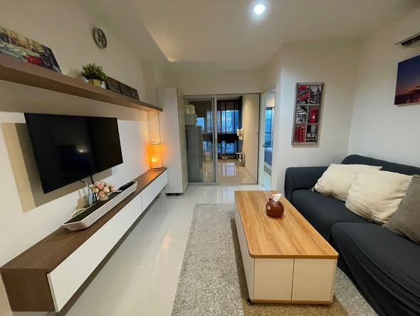 living room of Aspire Sukhumvit 48