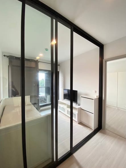 bedroom and room interior of Aspire Sukhumvit-On Nut