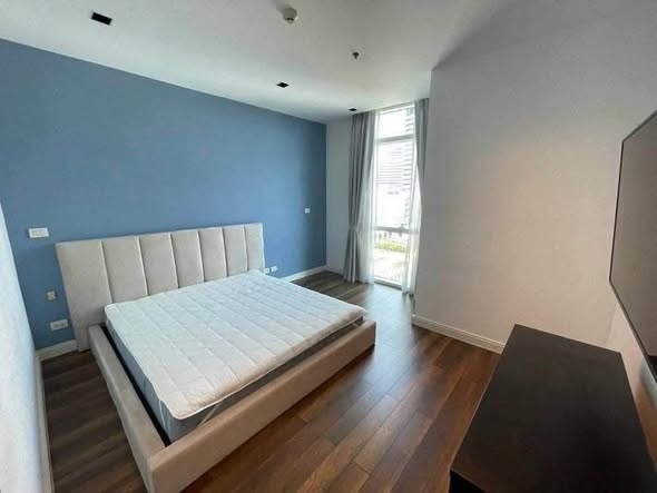 bedroom of Athenee Residence