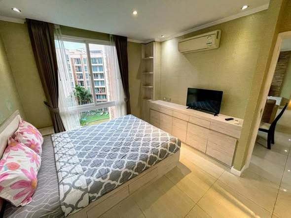bedroom of Atlantis Condo Resort Pattaya