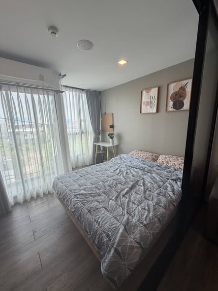 bedroom of Atmoz รัชดา-ห้วยขวาง คอนโด