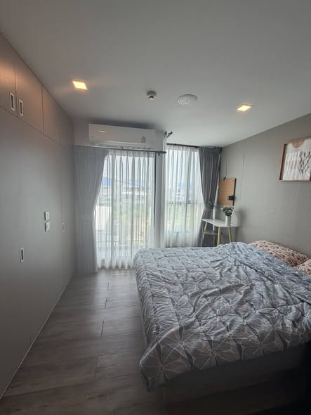 bedroom of Atmoz รัชดา-ห้วยขวาง คอนโด