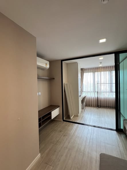 bedroom and room interior of Atmoz Ladprao 71