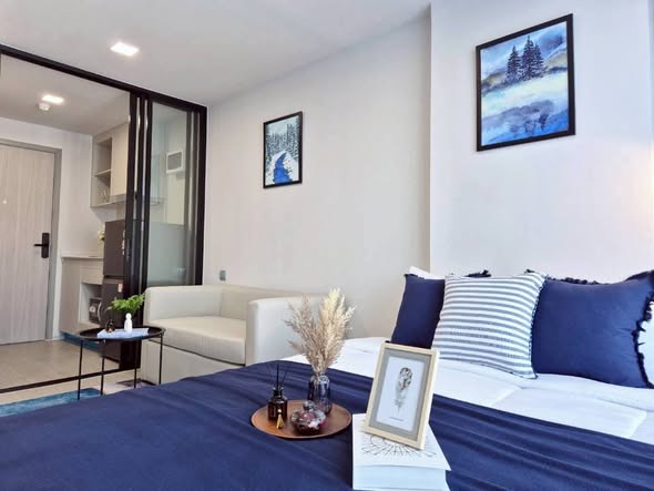 living room and bedroom and room interior of Atmoz Oasis Onnut