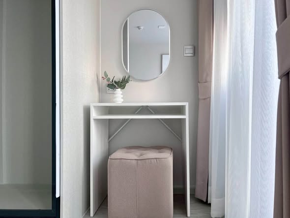 room interior and bathroom of Atmoz Oasis Onnut