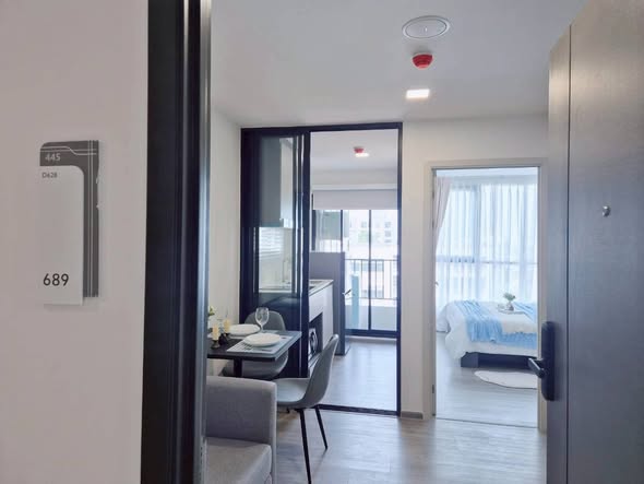 room interior of Atmoz Palacio Ladprao Wanghin | แอทโมซ พาลาซิโอ ลาดพร้าว วังหิน