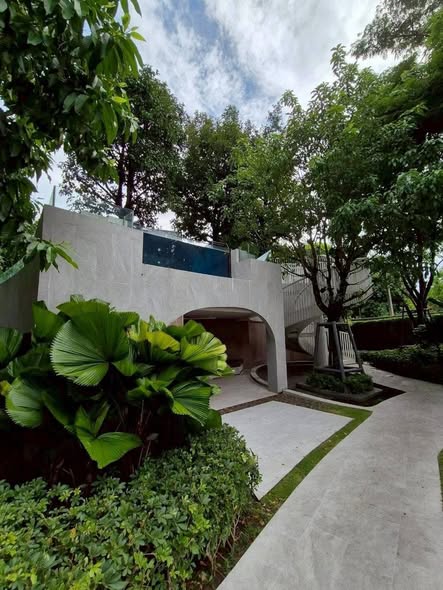 Atmoz Tropicana Bangna