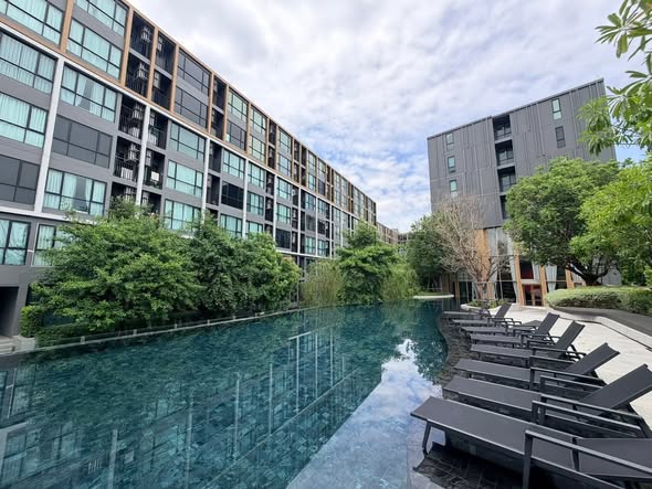 pool of Atmoz Tropicana Bangna