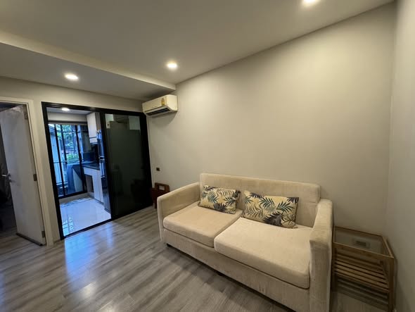 ATTITUDE BEARING CONDOMINIUM