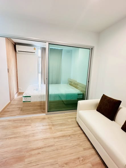 bedroom and room interior of B5 Kirin Condo Rajapruk