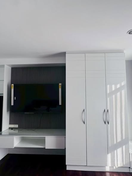 bedroom and room interior of Baan Chan Condominium