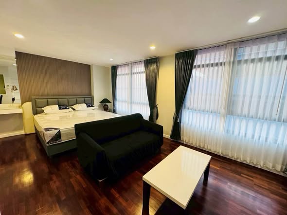 bedroom and room interior of Baan Chan Condominium
