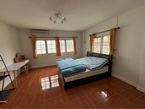 bedroom of Baan Green Town