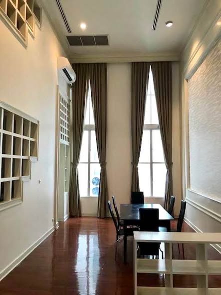 Baan klang Krung (British Town – Thonglor)