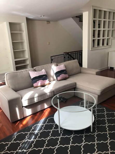 living room of Baan klang Krung (British Town – Thonglor)