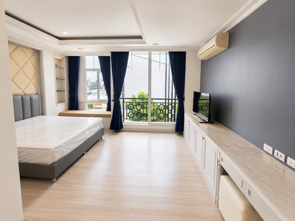 bedroom of Baan Klang Muang Rama 9