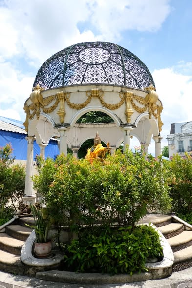 Baan Klang Muang Rama 9 Soi 43