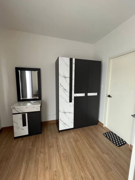room interior of บ้านกลางเมืองศรีนครินทร์-อ่อนนุช | Baan Klang Muang Srinakarin-Onnut