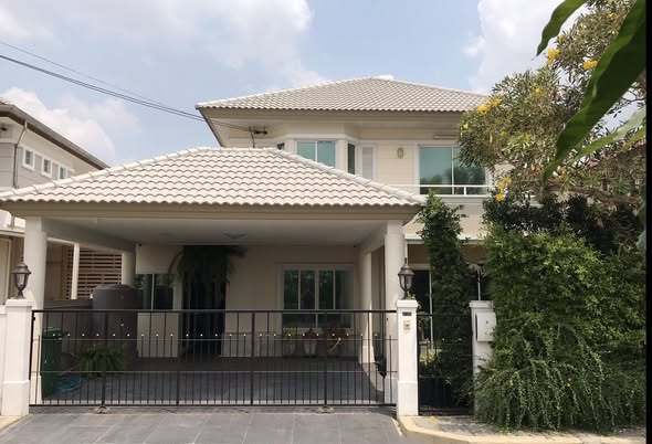 Baan Klang Muang The Edition Phaholyothin-Ramintra