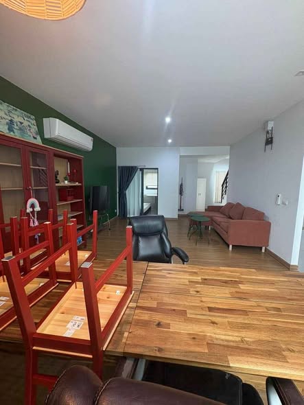 living room of Baan Klang Muang Vibhavadi