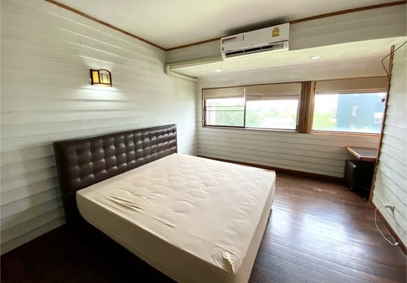bedroom of Baan Onnut Condominium