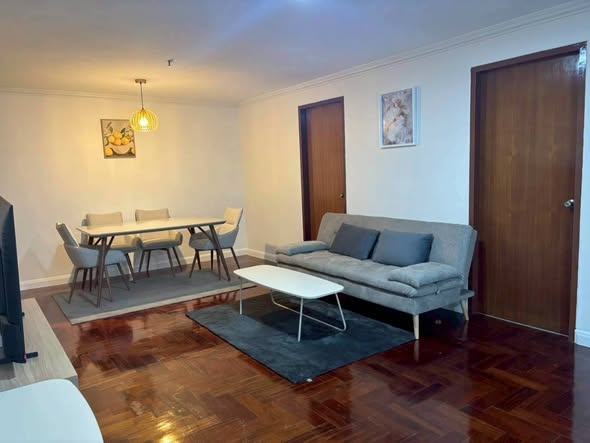 living room and bedroom of Baan Phrom Phong