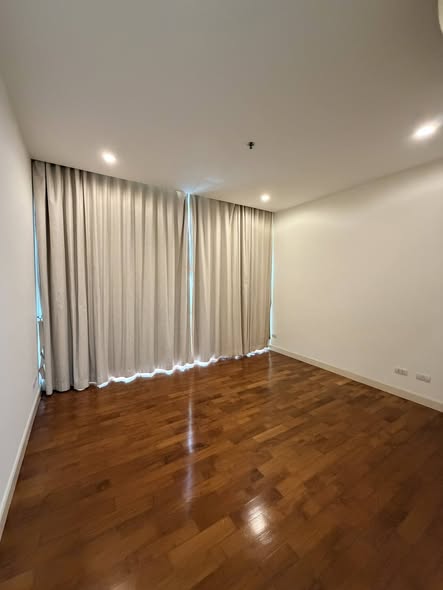 room interior of Baan Siri Thirty One