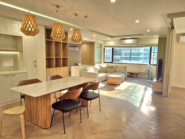 kitchen of Baan Suanpetch