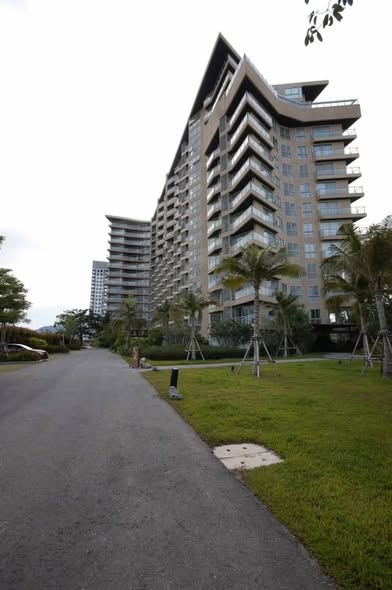 Baan Thew Talay Aquamarine : บ้านทิวทะเล อความารีน