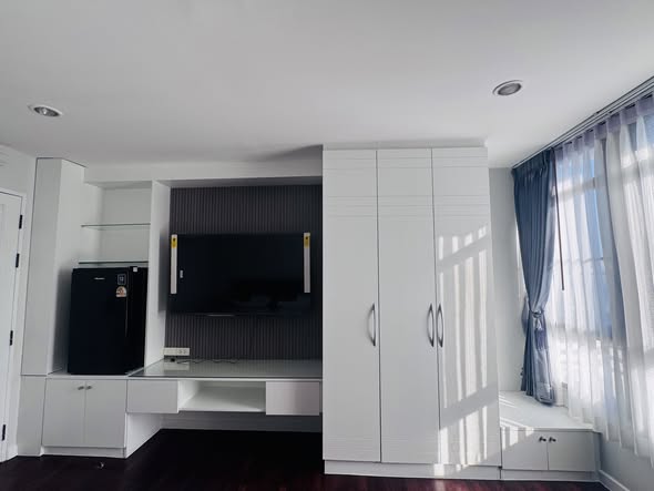 Ban Chan Condominium