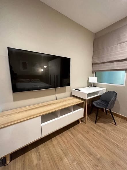living room and room interior of Ban Klang Mueang S-Sense Sathorn-Taksin 2