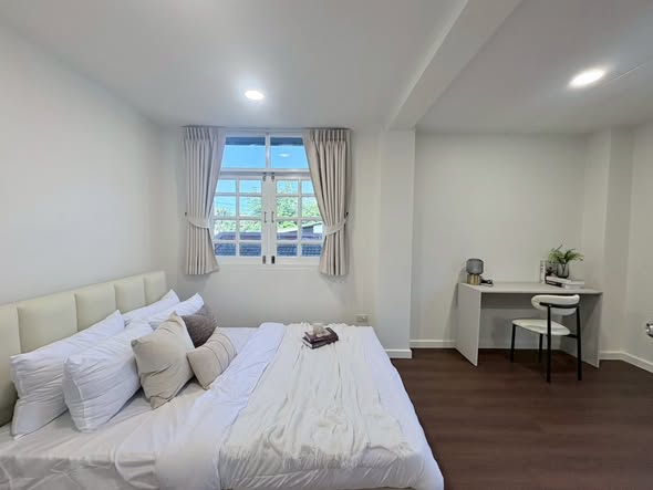bedroom of Ban Klang Mueang Yaek Ratchada-Lat Phrao