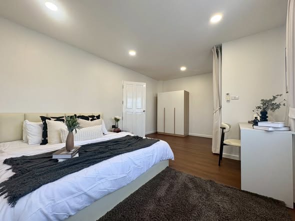 bedroom of Ban Klang Mueang Yaek Ratchada-Lat Phrao