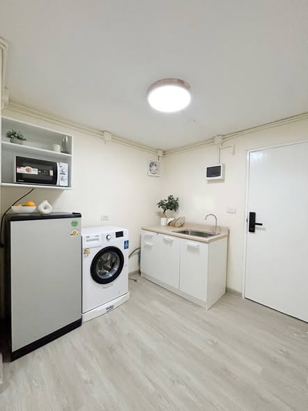 Bang Na Place Condo