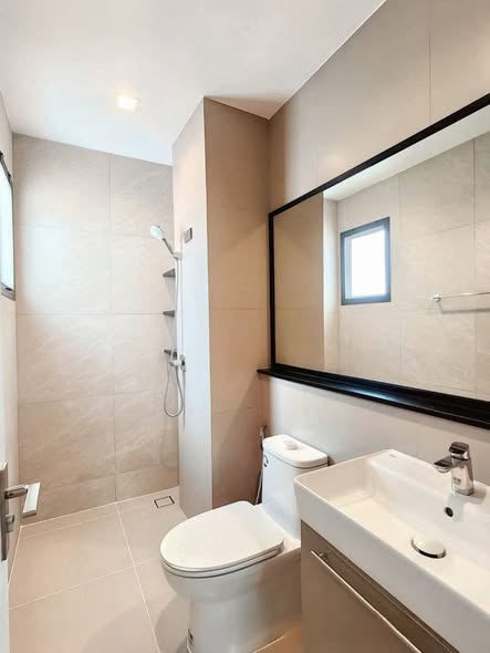 bathroom of Bangkok Boulevard Bangna KM.5 บางกอก บูเลอวาร์ด บางนา กม.5