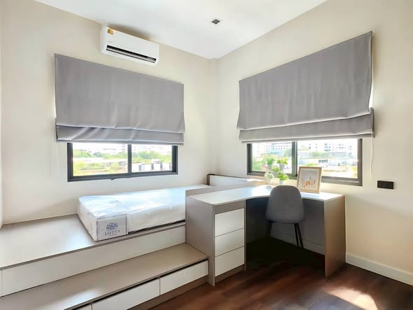 bedroom and room interior of Bangkok Boulevard Bangna KM.5 บางกอก บูเลอวาร์ด บางนา กม.5