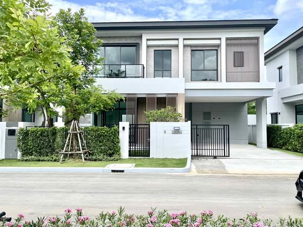 Bangkok Boulevard Bangna KM.5 บางกอก บูเลอวาร์ด บางนา กม.5