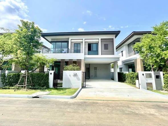Bangkok Boulevard Bangna KM.5 บางกอก บูเลอวาร์ด บางนา กม.5
