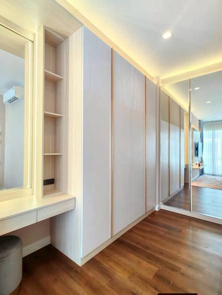 room interior of Bangkok Boulevard Bangna KM.5 บางกอก บูเลอวาร์ด บางนา กม.5