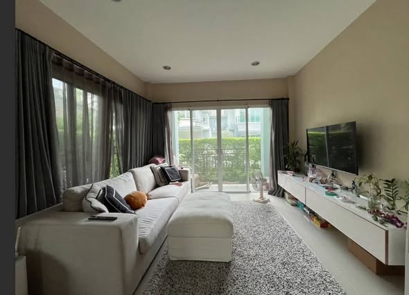 bedroom and living room of Bangkok Boulevard Rama 9 – Srinakarindra