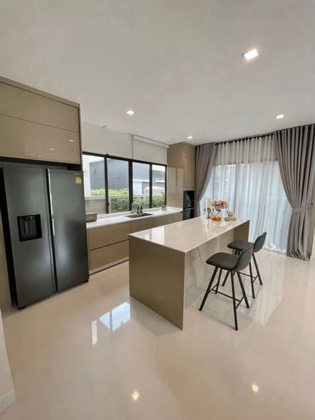 kitchen of Bangkok Boulevard Rama 9