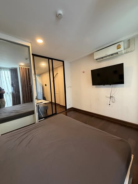bedroom of Bangkok Feliz Sathon-Taksin