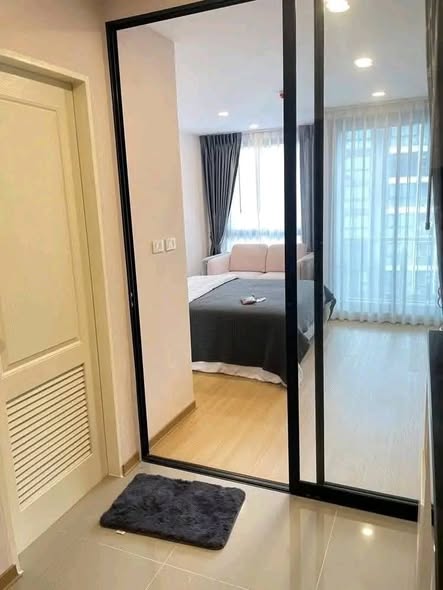 bedroom and room interior of Bangkok Horizon Phetkasem